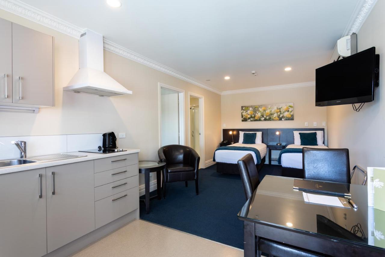 Tuakau Hotel Eksteriør bilde