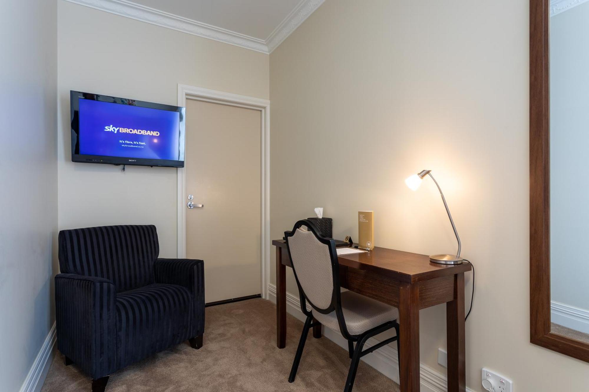 Tuakau Hotel Eksteriør bilde