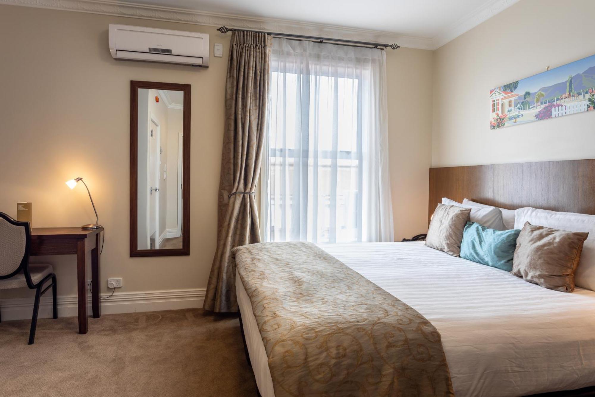 Tuakau Hotel Eksteriør bilde