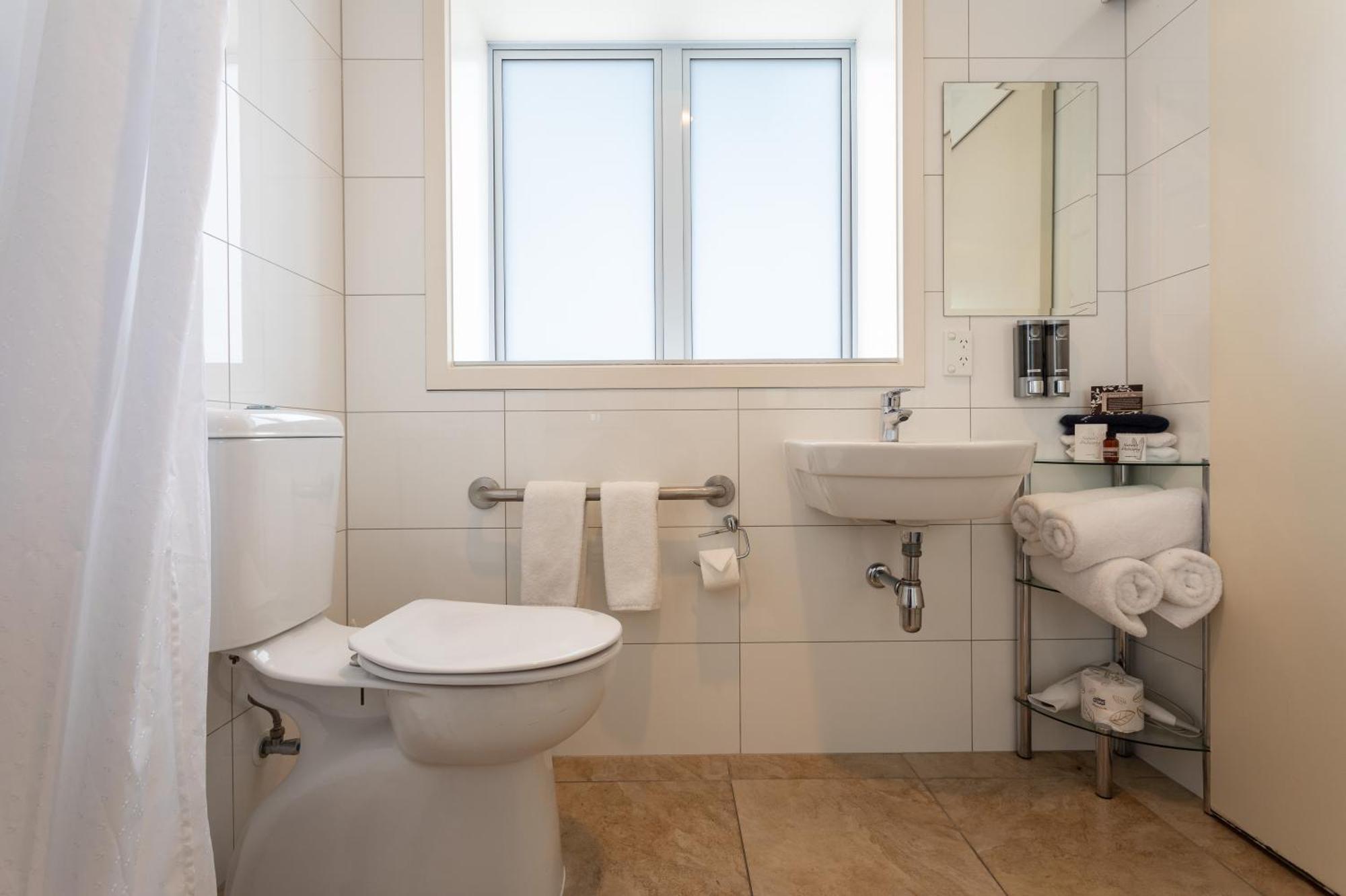 Tuakau Hotel Eksteriør bilde