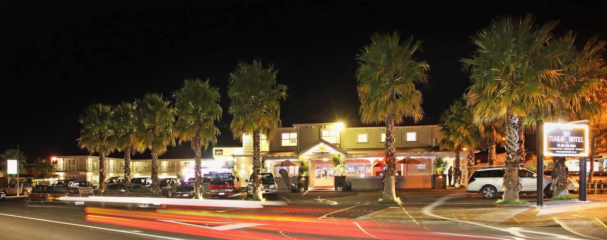 Tuakau Hotel Eksteriør bilde