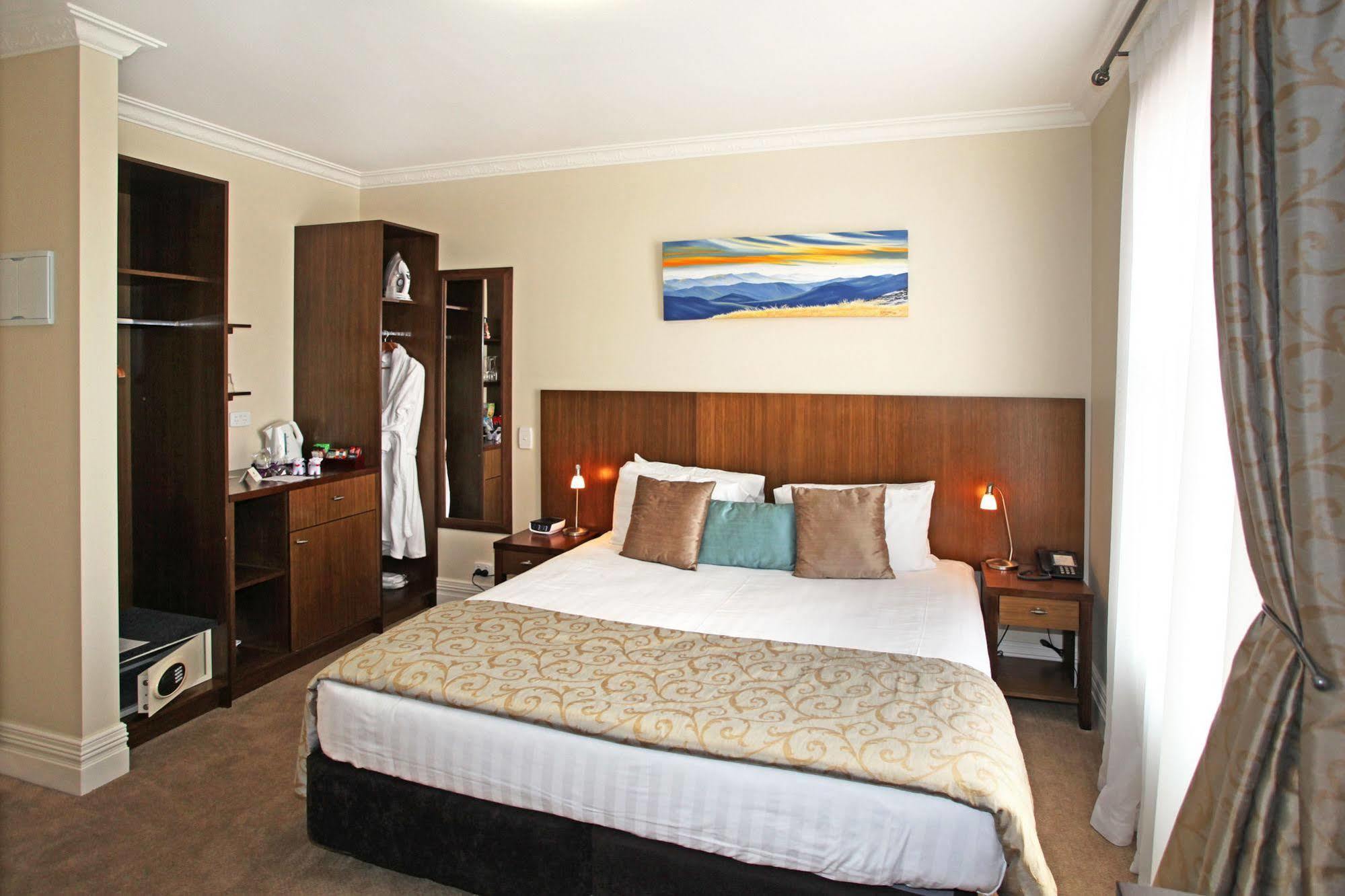 Tuakau Hotel Eksteriør bilde